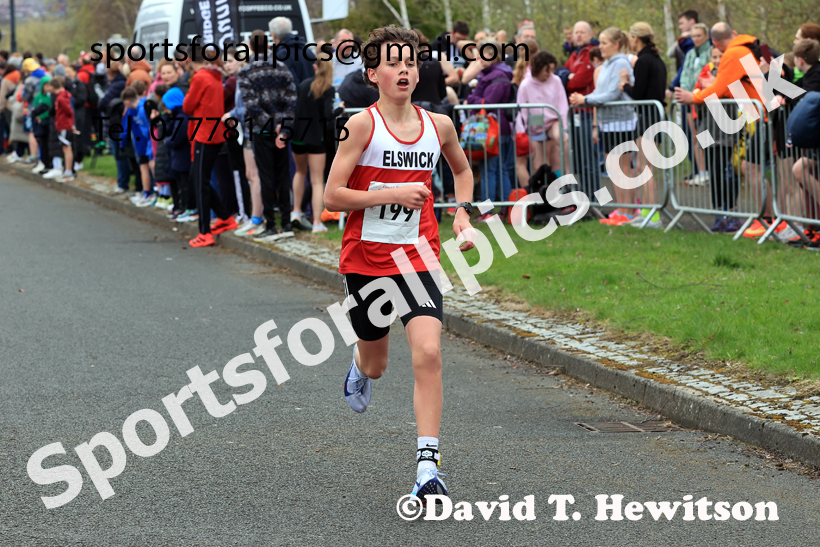 Boys and Girls Under-16s, 2026 Elswick Harriers Good Friday Road Relays and Young Athletes, Newburn,  Newcastle upon Tyne. Photo: David T. Hewitson/Sports for All Pics